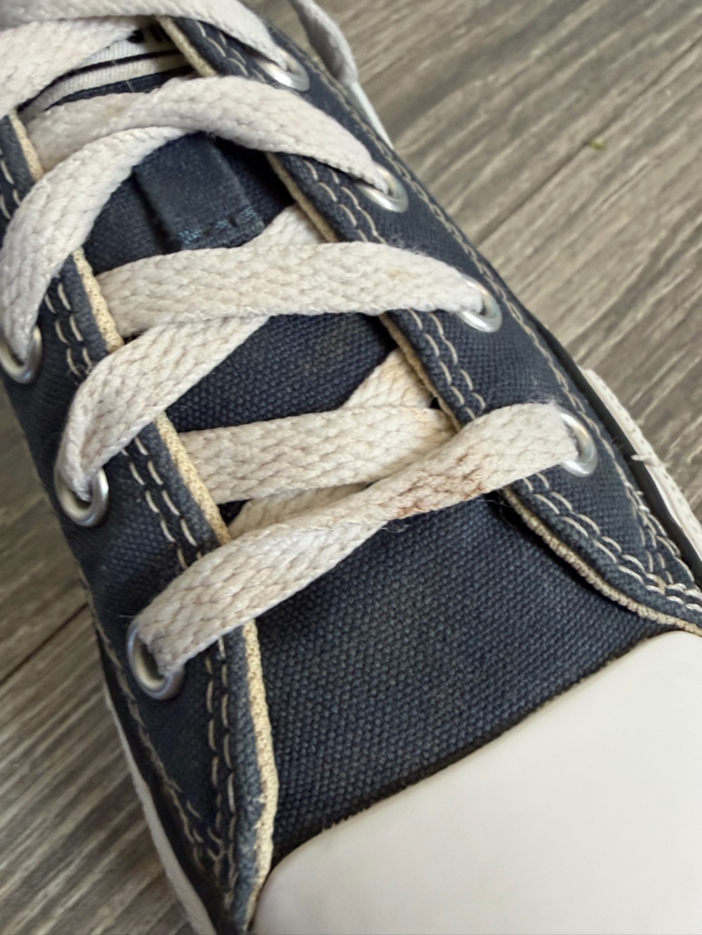 Converse Kids Classic Chucks Low Top Lace Up Canvas Sneakers in Navy & White 13 - Picture 9 of 9